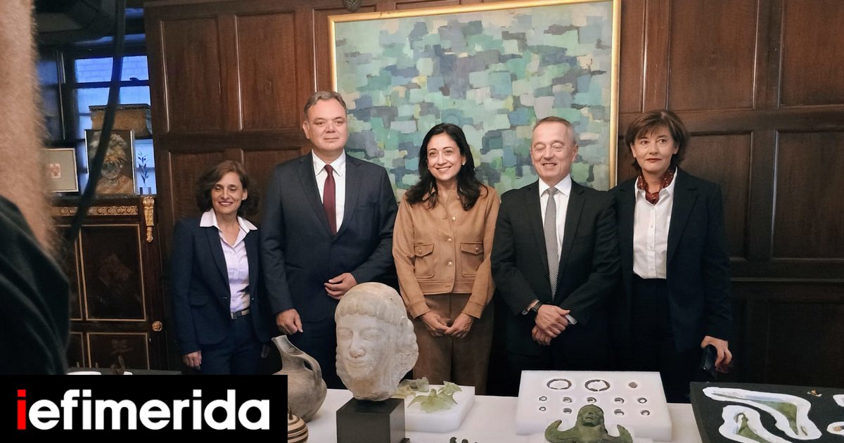 Υπ.-Πολιτισμού:-Επιστρέφουν-29-αρχαιότητες-από-τη-Νέα-Υόρκη-στην-Ελλάδα