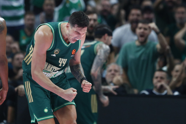 Η-Μπαρτσελόνα-«ξεγύμνωσε»-τον-Παναθηναϊκό-και-έφυγε-νικήτρια-από-το-ΟΑΚΑ