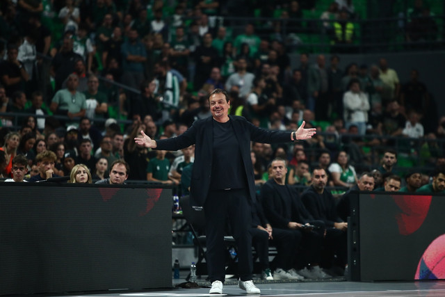 Αταμάν:-Παίξαμε-άθλια-άμυνα-–-Ξεκινήσαμε-με-διαβολοβδομάδα,-έχουμε-πρόβλημα