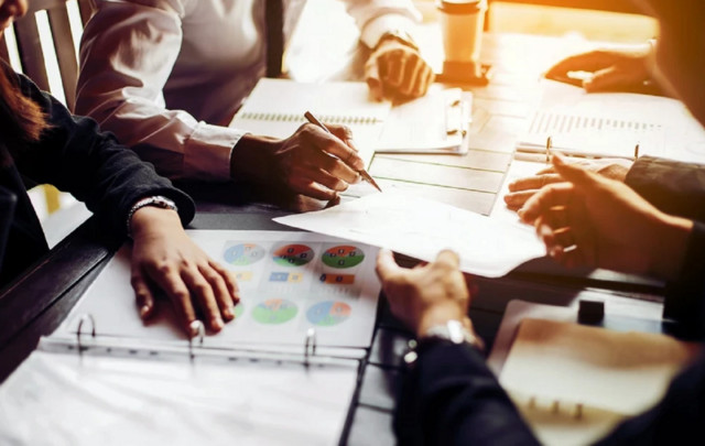 Νέο-εργασιακό-νομοσχέδιο:-Τι-αλλαγές-φέρνει-για-την-υγεία-και-την-ασφάλεια-των-εργαζομένων