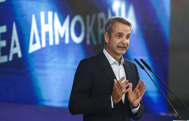 Γενέθλια-με-το-βλέμμα-στις-κάλπες-του-2027:-Τα-μηνύματα-Μητσοτάκη-στους-οννεδίτες-–-Στην-Αμοργό-σήμερα-ο-πρωθυπουργός