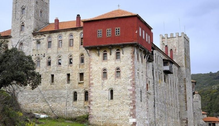 Στην-Εισαγγελία-υπόθεση-διαδικτυακής-στοχοποίησης-Ηγουμένου-Μονής-του-Αγίου-Όρους