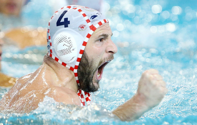 Πόλο:-Ιστορικό-ρεκόρ-διαφοράς-από-τον-Ολυμπιακό-στη-νίκη-επί-της-Λάρισας