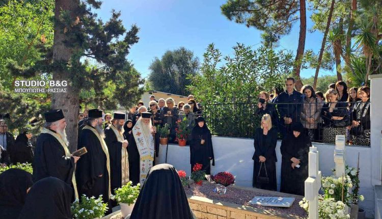 Ετήσιο-μνημόσυνο-μακαριστής-Καθηγουμένης-Μακαρίας-στην-Ιερά-Μονή-Ταξιαρχών-Επιδαύρου