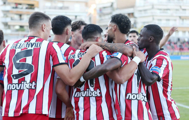 Πανσερραϊκός-–-Αστέρας-Τρίπολης-2-1:-Πρώτη-νίκη-με-λυτρωτή-τον-Μάρας