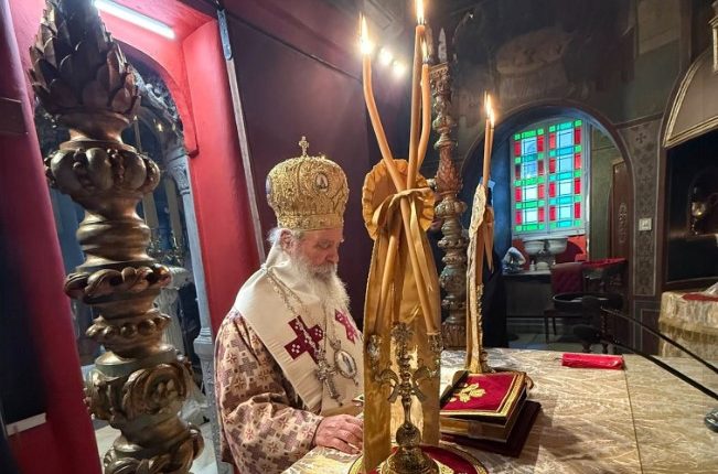 Μνημόσυνο-μακαριστού-Μητροπολίτη-πρώην-Ύδρας-Ιεροθέου-και-Αγιασμός