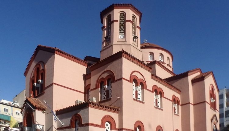 Την-Κυριακή-ο-Αγιασμός-για-την-έναρη-του-Κατηχητικού-Σχολείου-του-Ιερού-Ναού-Αγίων-Πάντων-Καλλιθέας