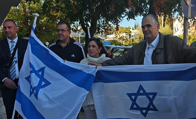 Συγκέντρωση-στην-πρεσβεία-του-Ισραήλ-για-τα-δύο-χρόνια-από-την-τρομοκρατική-επίθεση-της-Χαμάς-στις-7-Οκτωβρίου