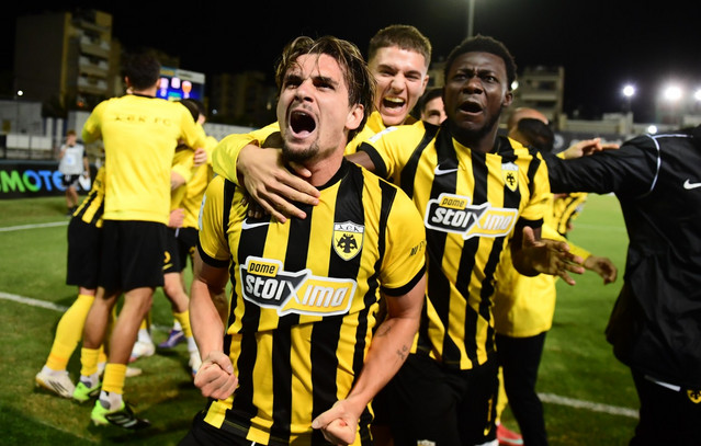 Κηφισιά-–-ΑΕΚ-2-3:-Στην-κορυφή-κάνοντας-ανατροπή-με-10-παίκτες