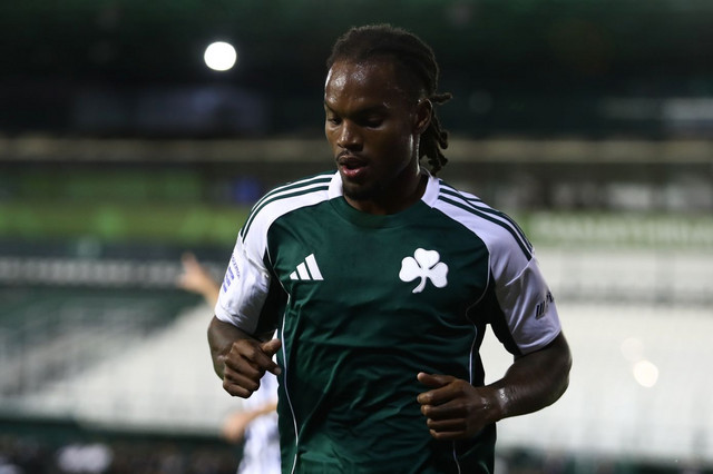 Πρόβλημα-στον-δικέφαλο-ο-Ρενάτο-Σάντσες-–-Ανησυχία-στον-Παναθηναϊκό