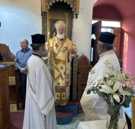 Θεία-Λειτουργία-στην-Αγία-Παρασκευή-Πεδιάδος