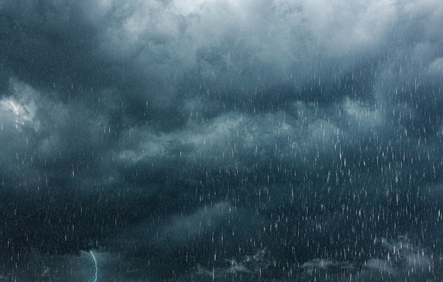 Άνοιξαν-οι-ουρανοί-στην-Αττική-–-Χάρτης-με-την-κίνηση-τώρα