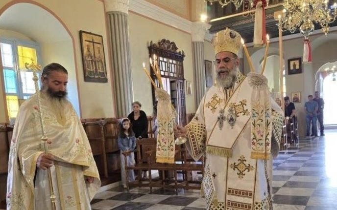 Ο-Μητροπολίτης Χρυσόστομος-στον Άγιο-Ελευθέριο-Σύμης-και-η-έναρξη-της-κατηχητικής-χρονιάς