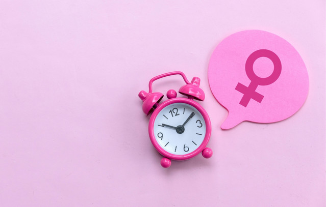 Πόσο-κρατά-η-εμμηνόπαυση;-Μία-ειδικός-απαντά