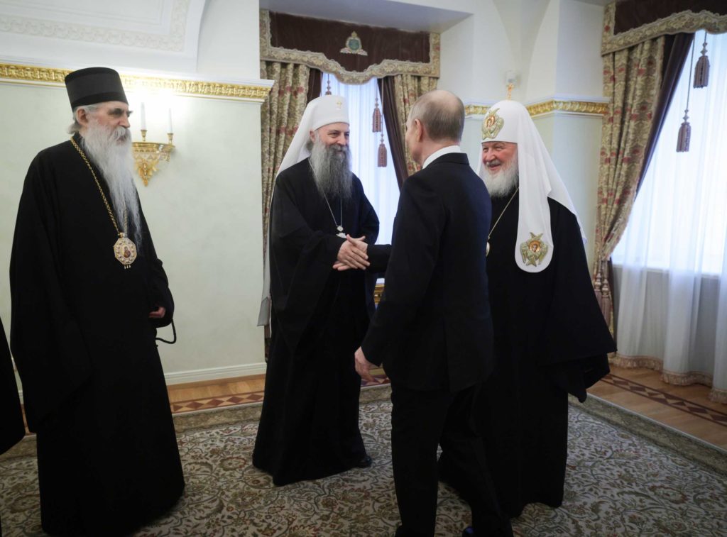 Ο-Πατριάρχης-Πορφύριος-ευχήθηκε-και-ευχαρίστησε-τον-Πούτιν-για-την-ενίσχυση-των-σχέσεων-Σερβίας-Ρωσίας