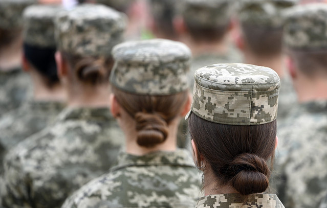 Πώς-ο-«Χάρτης-Μετάβασης»-του-Δένδια-θα-αλλάξει-για-πάντα-τις-Ένοπλες-Δυνάμεις-–-Τι-ισχύει-για-την-εθελοντική-στράτευση-των-γυναικών