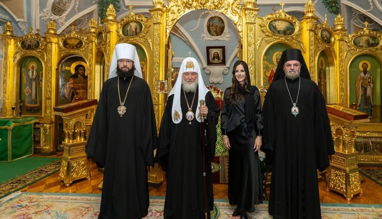 Ο-Πατριάρχης-Μόσχας-συναντήθηκε-με-τη-σύζυγο-του-Προέδρου-της-Σερβίας