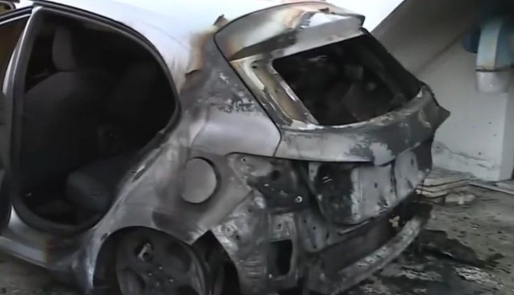 Έβαλαν-φωτιά-σε-αντιπροσωπεία-αυτοκινήτων-στον-Βύρωνα