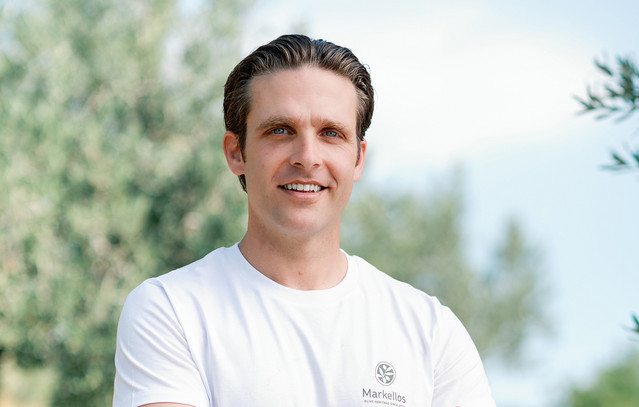 Ο-Νίκος-Μάρκελλος-αποκαλύπτει-όσα-βασικά-αγνοούμε-για-το-εξαιρετικό-παρθένο-ελαιόλαδο-–-Τα-συχνά-λάθη-και-τι-πρέπει-να-προσέχουμε