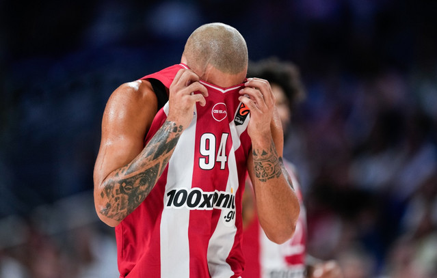 Ολυμπιακός:-Δεν-προπονήθηκε-ο-Φουρνιέ,-εξαιρετικά-αμφίβολος-για-το-ματς-με-τη-Ντουμπάι-bc