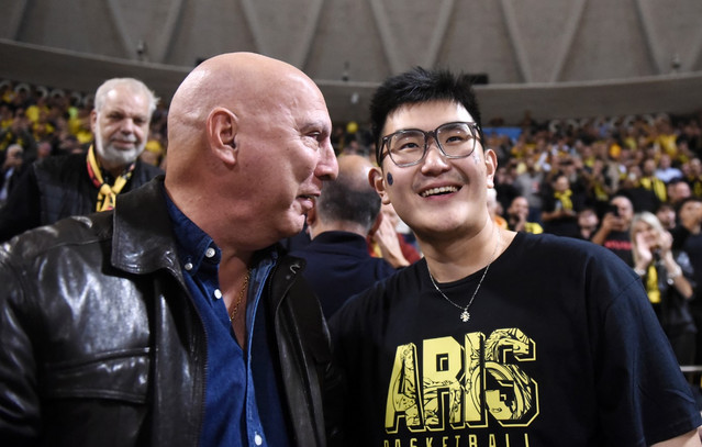 Γκάλης:-Ο-Σιάο-δείχνει-σεβασμό-στην-ιστορία-του-Άρη,-συγκινούμαι-όταν-βλέπω-γεμάτο-το-γήπεδο