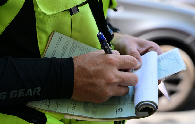Ολοκληρώθηκαν-οι-πρώτοι-έλεγχοι-για-τέλη-κυκλοφορίας-και-ανασφάλιστα-ΙΧ:-Έρχονται-sms-σε-πάνω-από-200.000-παραβάτες