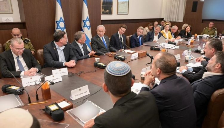 Η-κυβέρνηση-του-Ισραήλ-ενέκρινε-τη-συμφωνία-για-τη-Γάζα