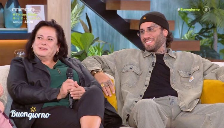 mente-fuerte:-Σοκάρει-η-μητέρα-του