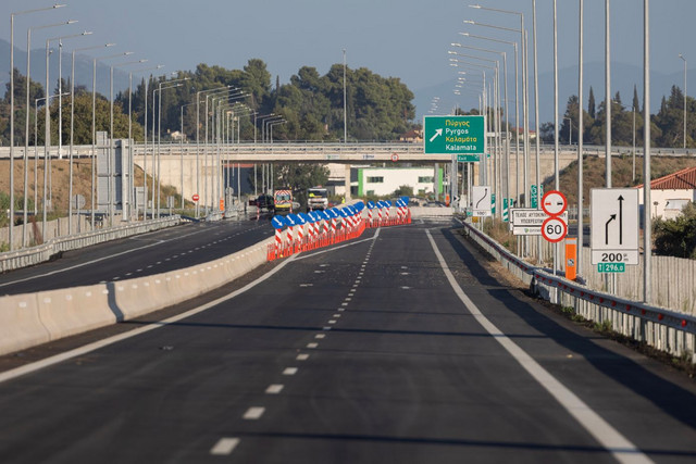 Στην-κυκλοφορία-παραδίδονται-τα-τελευταία-10-χλμ.-του-αυτοκινητόδρομου-Πάτρα-–-Πύργος