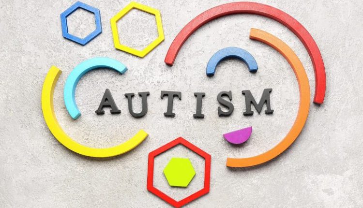 Πάτρα:-Άφησαν-τον-17χρονο-γιό-τους-με-αυτισμό-σε-κέντρο-φροντίδας-και-αρνήθηκαν-να-τον-παραλάβουν-–-ertnews.gr