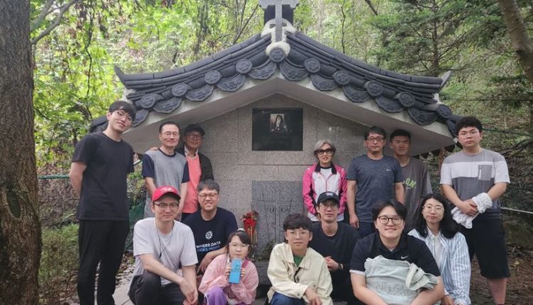 Εθελοντική-εργασία-στη-Ιερά-Μονή-Μεταμορφώσεως-του-Σωτήρος-στο-gapyeong