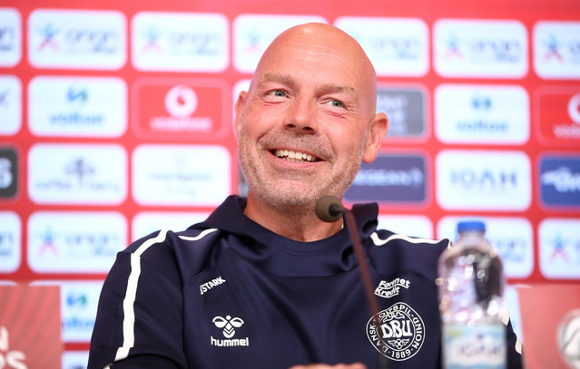 Προπονητής-Δανίας-για-την-Εθνική-Ελλάδας:-Σεβασμός,-πρέπει-να-κάνουμε-κορυφαία-εμφάνιση-για-να-τη-νικήσουμε