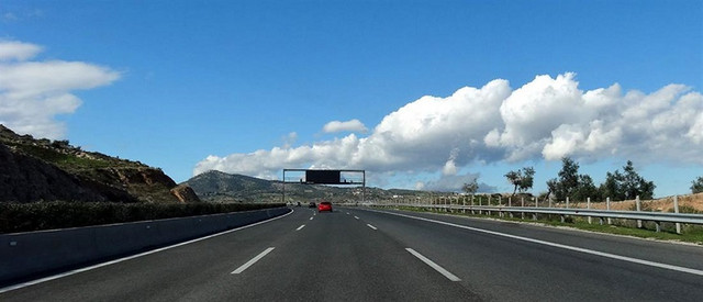 Οριοθετήθηκε-η-πυρκαγιά-στην-Εθνική-Οδό-Σερρών-Θεσσαλονίκης-–-Μεγάλες-καθυστερήσεις