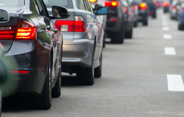 Καθυστερήσεις-έως-20-λεπτά-στην-Αττική-Οδό