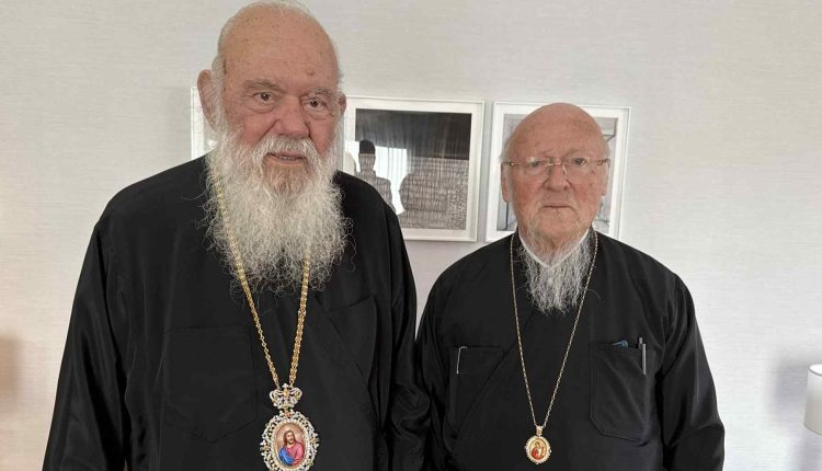 Ευχές-για-ταχεία-ανάρρωση-στον-Αρχιεπίσκοπο-Αθηνών-από-τον-Οικουμενικό-Πατριάρχη