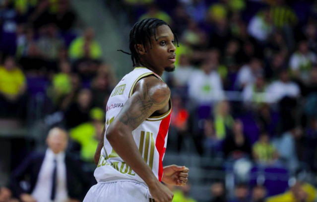 Ερυθρός-Αστέρας:-Στο-νοσοκομείο-με-αναπνευστικές-επιπλοκές-ο-Κάρτερ