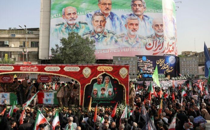 Το-Ιράν-προσκλήθηκε-στη-σύνοδο-της-Αιγύπτου-αλλά-δεν-επιβεβαιώνει-τη-συμμετοχή-του