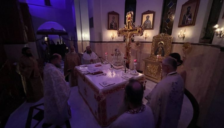 Αγρυπνία-από-τον-Ιερό-Ναό-Αγίου-Δημητρίου-–-Έψαλλε-η-ΕΛΒΥΧ