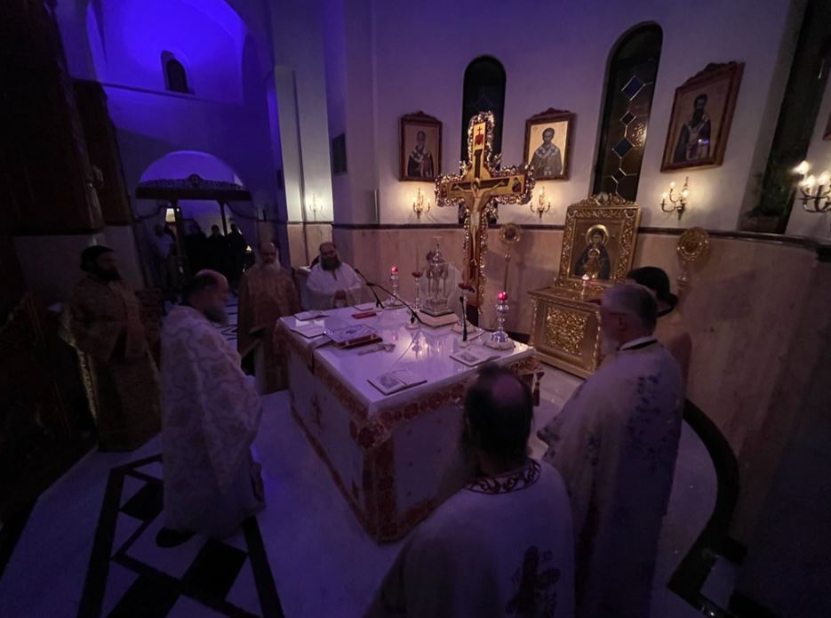 Αγρυπνία-από-τον-Ιερό-Ναό-Αγίου-Δημητρίου-–-Έψαλλε-η-ΕΛΒΥΧ