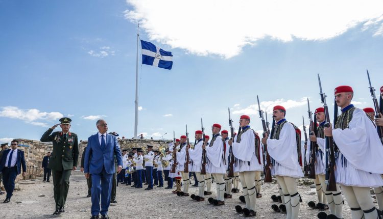 h-81η-επέτειος-της-απελευθέρωσης-της-Αθήνας