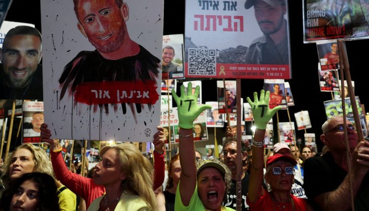 Ιστορικές-στιγμές-στο-Ισραήλ:-Απελευθερώθηκαν-οι-πρώτοι-7-Ισραηλινοί-όμηροι