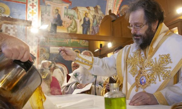 Ο-νεοεκλεγίς-Κονίτσης-Ανδρέας-τέλεσε-τα-εγκαίνια-του-Ιερού-Ναού-Αγίας-Τριάδος-Άνω-Χολαργού