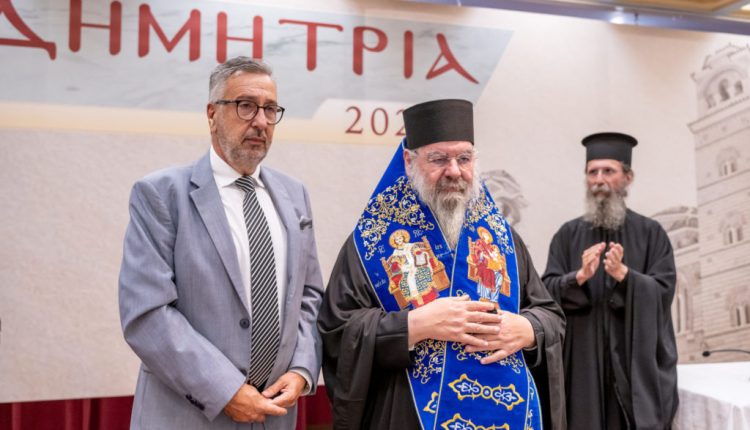 Μητροπολίτης-Λεμεσού-Αθανάσιος:-Ενοριακό-Αρχονταρίκι-και-ανακήρυξη-σε-Επίτιμο-Δημότη-Δήμου-Αγίου-Δημητρίου