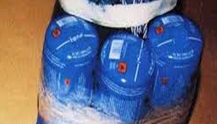 Κολωνός:-Εκρηκτικός-μηχανισμός-έξω-από-πολυκατάστημα