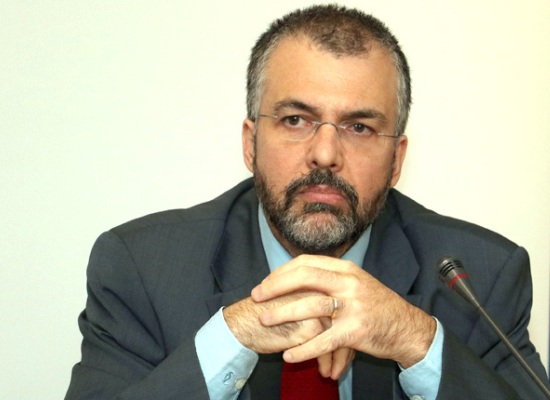 Στα-Ιεροσόλυμα-για-την-χειροτονία-του-Αρχιεπισκόπου-Σινά-ο-ΓΓ.-Θρησκευμάτων