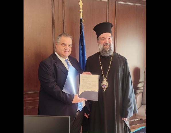 Ως-επίσημη-αργία-της-Θήρας-καθιερώνεται-η-5η-Μαΐου,-ημέρα-μνήμης-της-Αγίας-Ειρήνης