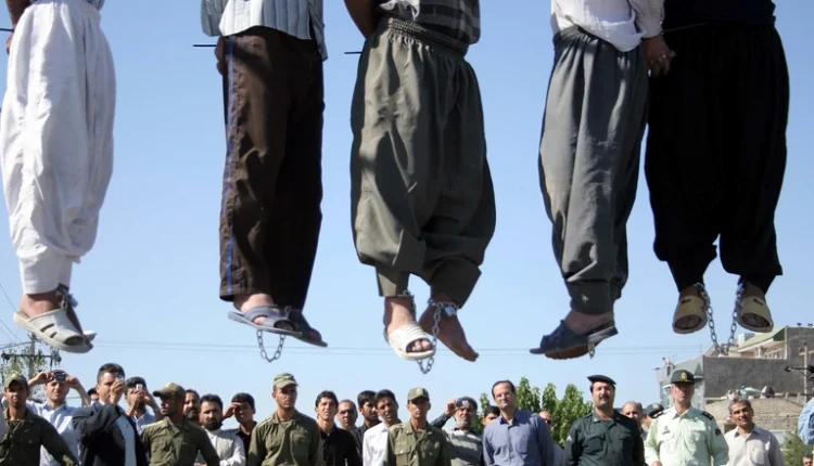 Απαγχονίστηκαν-τρεις-ληστές-στο-Ιράν