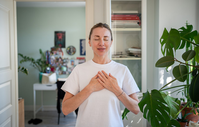 Οι-επιστήμονες-ανακαλύπτουν-την-«κρυφή-έκτη-αίσθηση»-του-ανθρώπινου-σώματος-–-Τι-είναι-η-ενδοδεκτικότητα-και-πώς-λειτουργεί