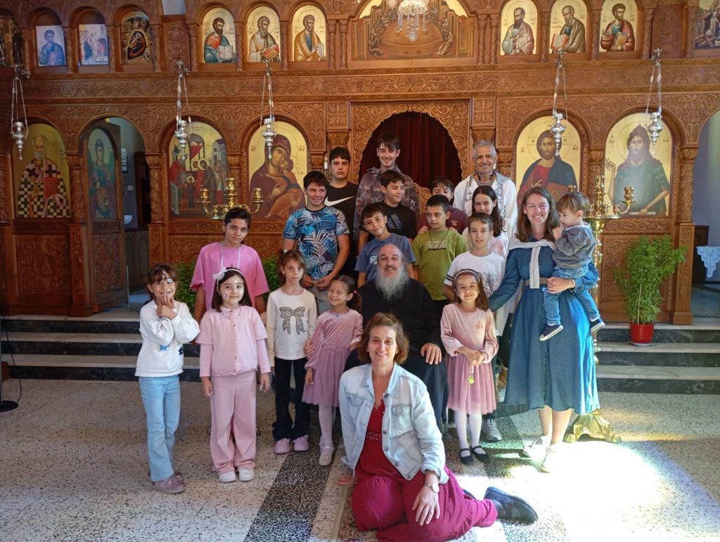 Η-έναρξη-των-κατηχητικών-συναντήσεων-στην-Ενορία-Εισοδίων-Θεοτόκου-Τσουκαλάδων-Λευκάδος