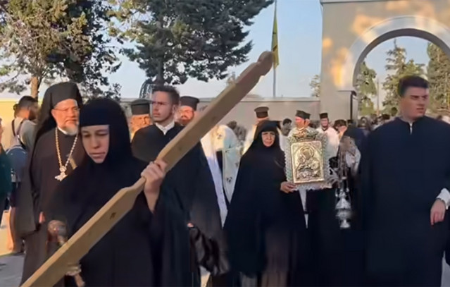 Θεσσαλονίκη:-Υποδοχή-εικόνας-Παναγίας-Φανερωμένης-«Βαθυρρύακος»-στο-πλαίσιο-των-εκδηλώσεων-για-τον-Άγιο-Δημήτριο